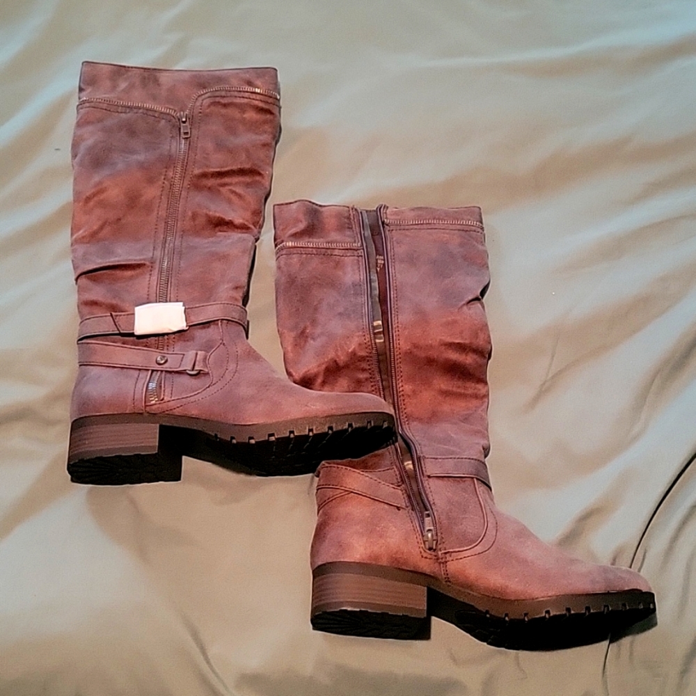 NWT So Knee High Boots